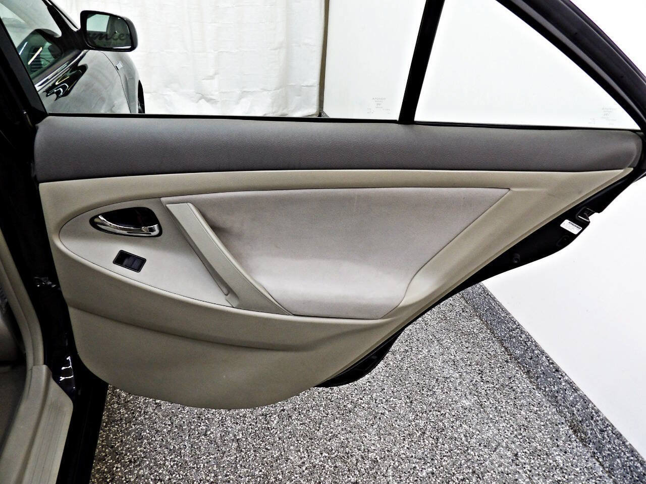 Used 2008 Toyota Camry Hybrid FWD image 12