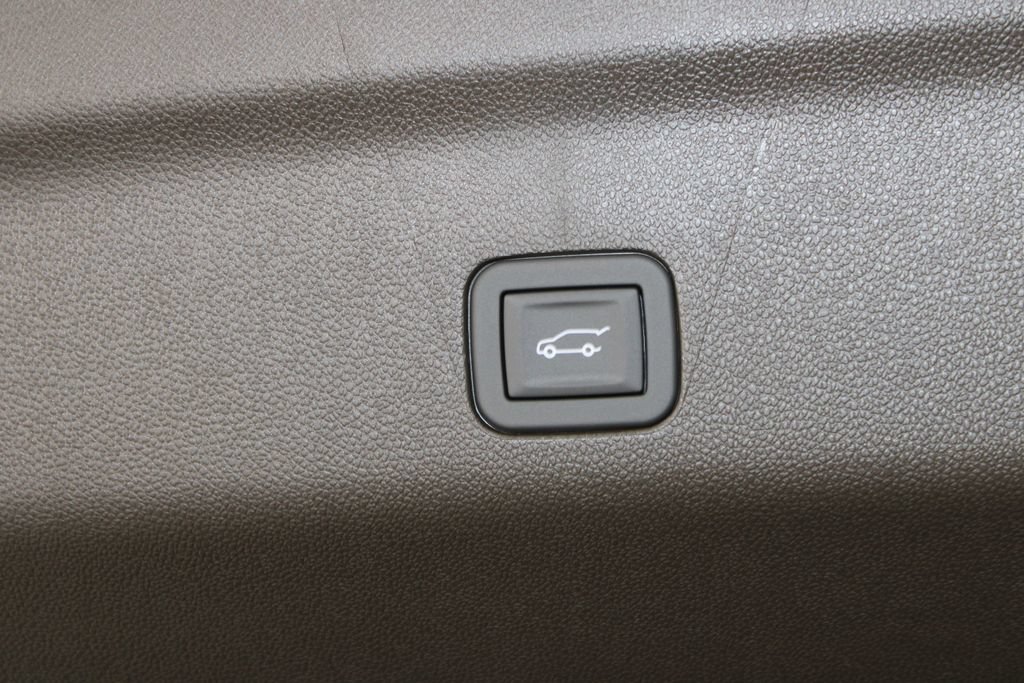 New 2026 Chevrolet Tahoe LT w/ Comfort Package AWD/4WD image 34