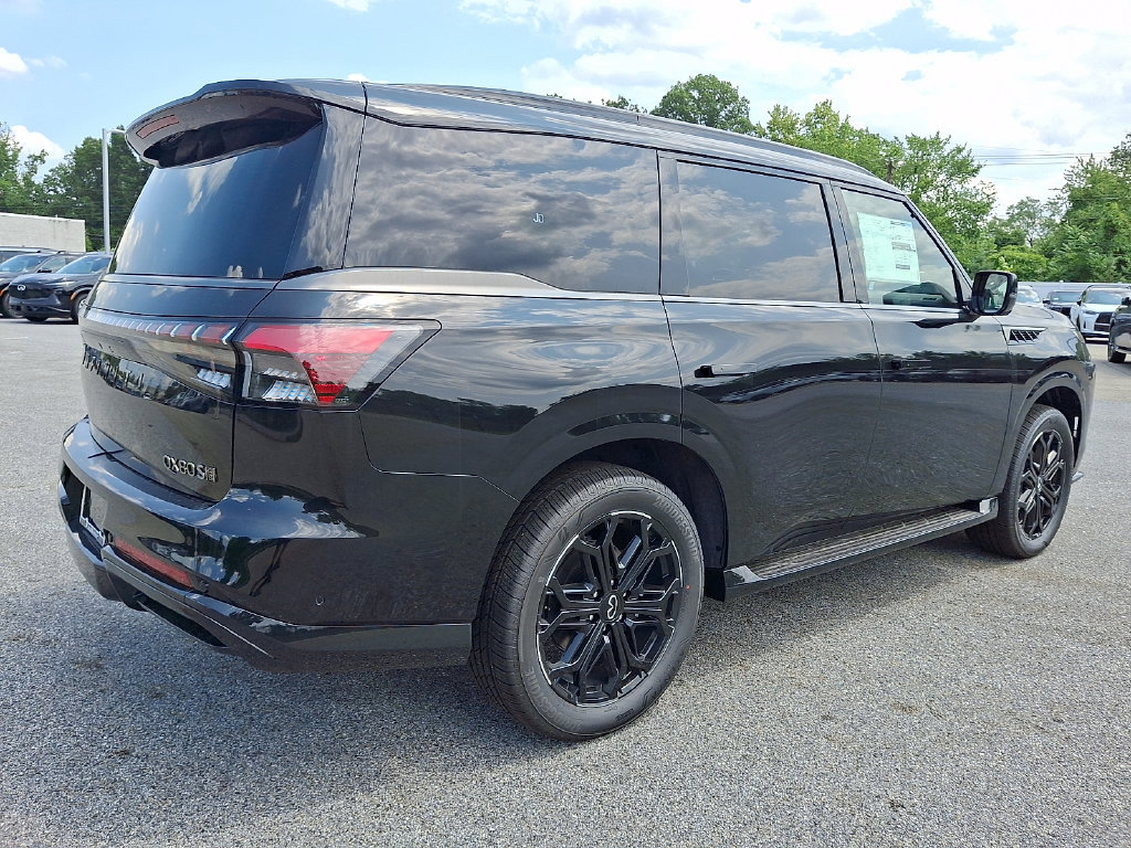 New 2027 INFINITI QX80 Sensory AWD/4WD image 4