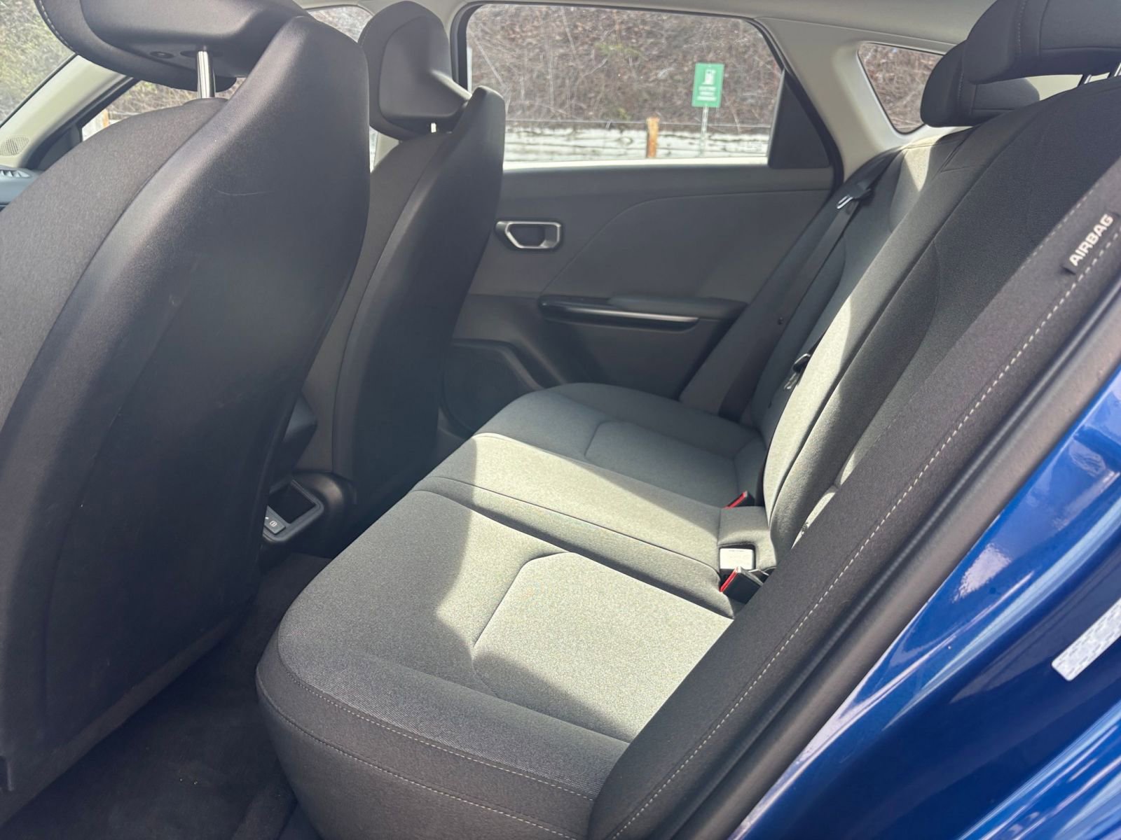 Used 2025 Kia K4 LXS image 25