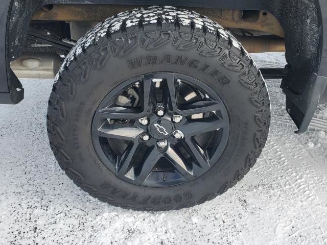 Used 2023 Chevrolet Silverado 1500 LT Trail Boss w/ Convenience Package II image 5