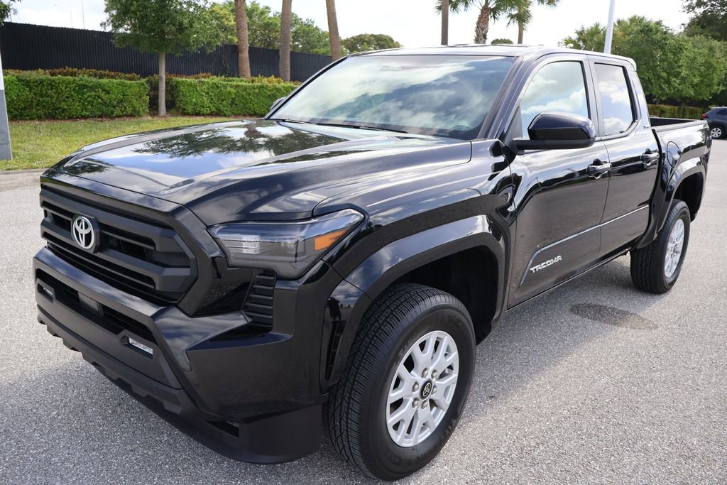 Certified 2024 Toyota Tacoma SR5 RWD image 2