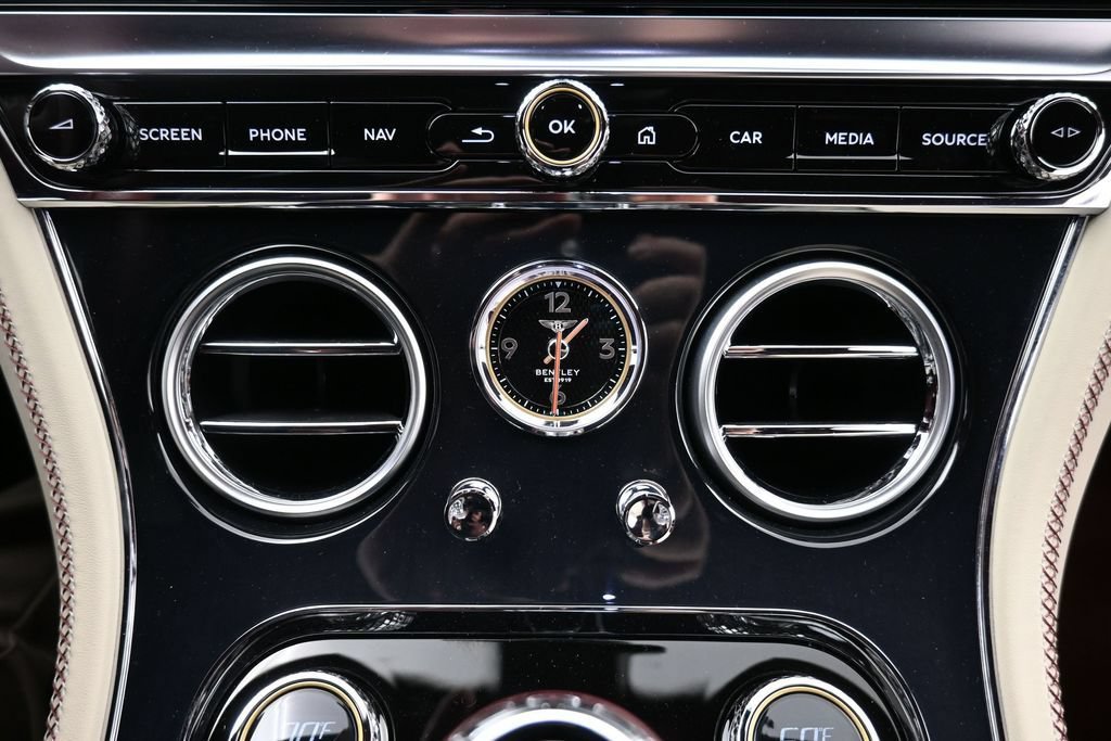 Used 2021 Bentley Continental GT AWD/4WD image 16
