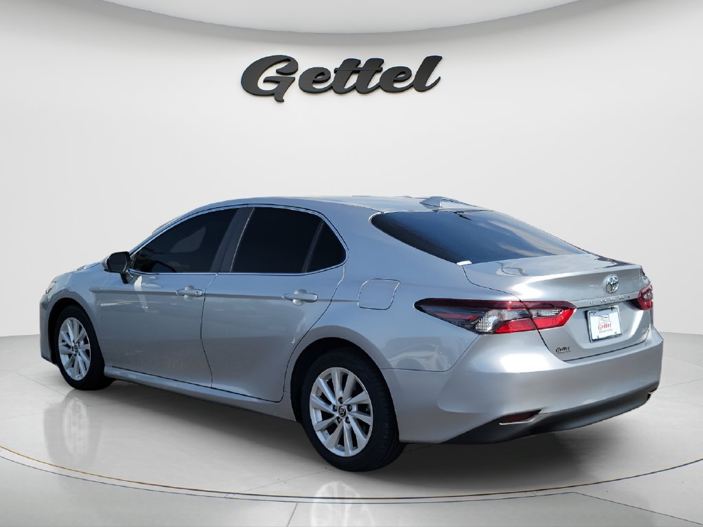 Used 2024 Toyota Camry LE FWD image 7