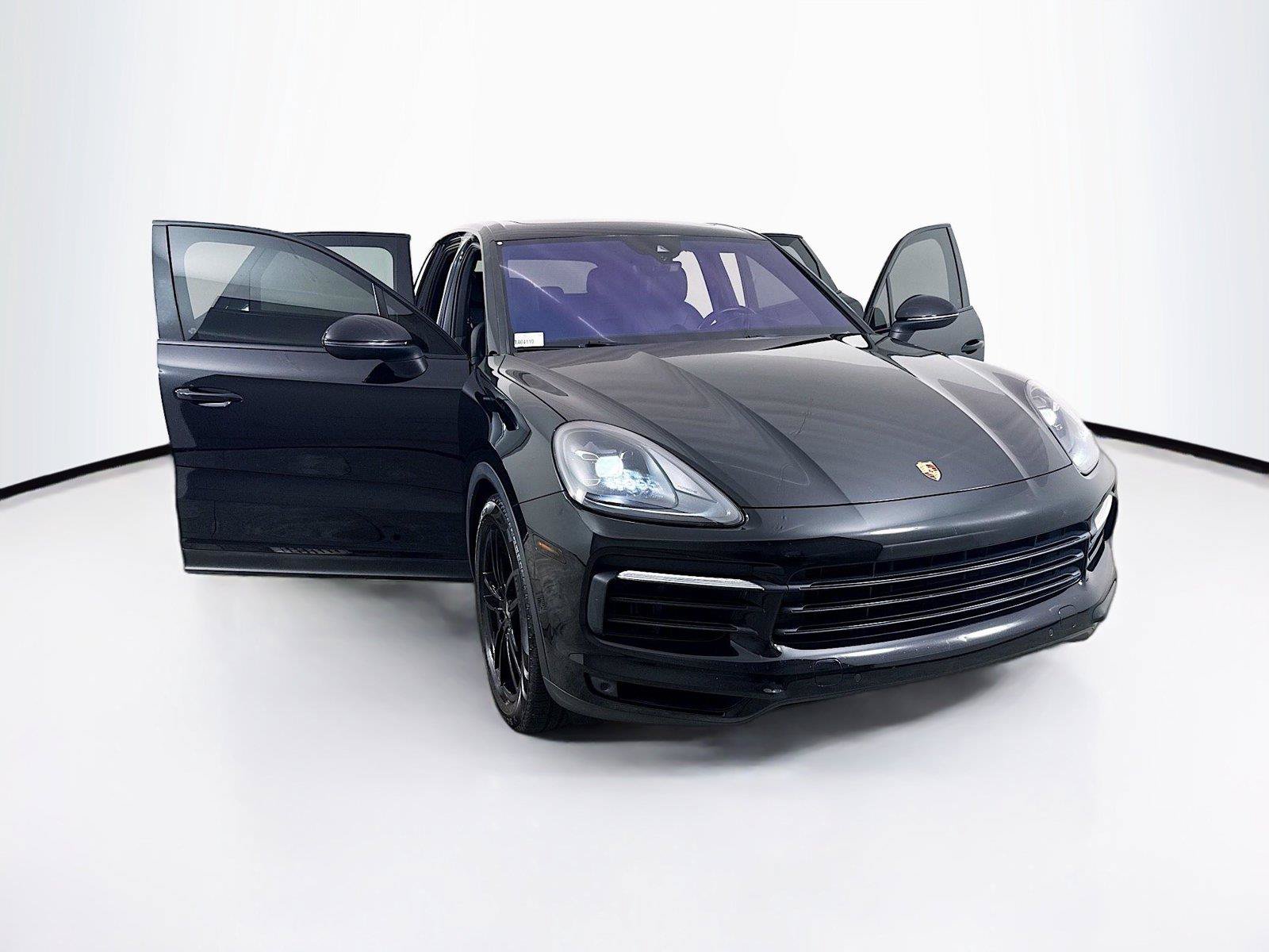 Used 2020 Porsche Cayenne AWD/4WD image 35