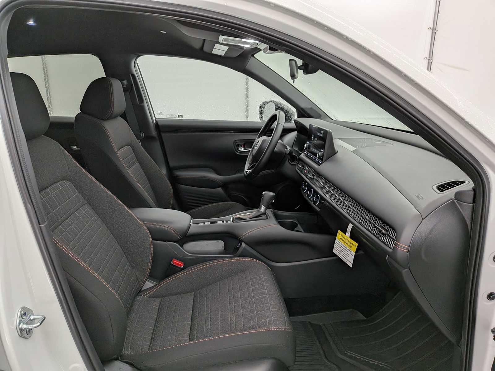 Used 2025 Honda HR-V Sport image 22