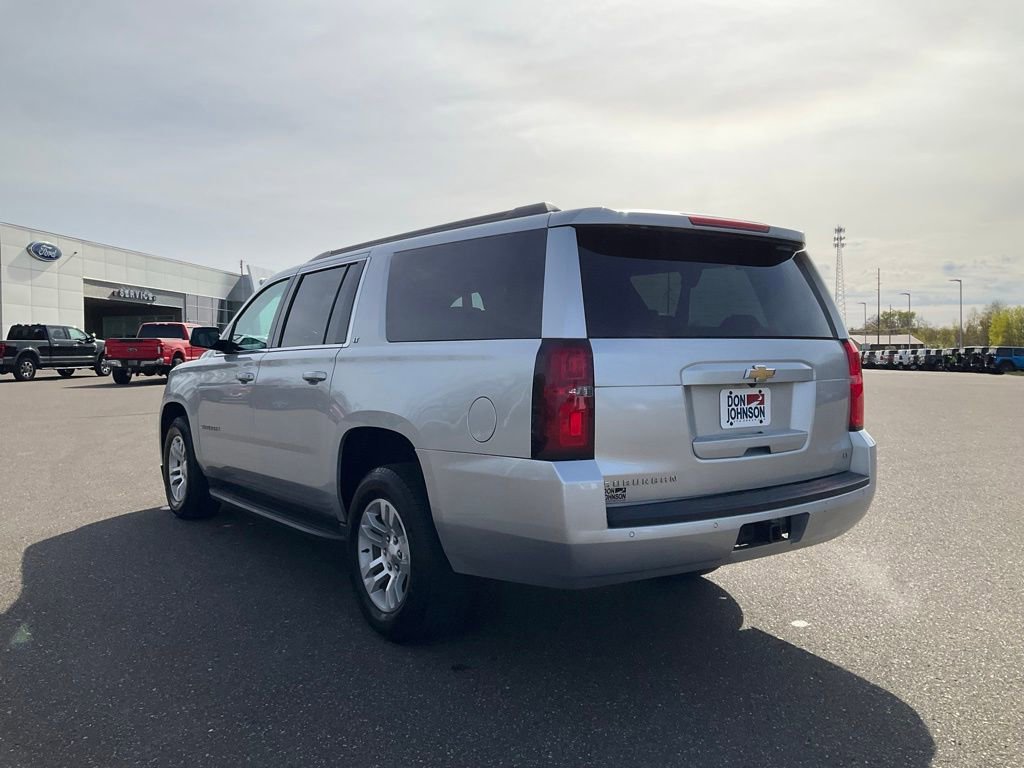 Used 2018 Chevrolet Suburban LT AWD/4WD image 31