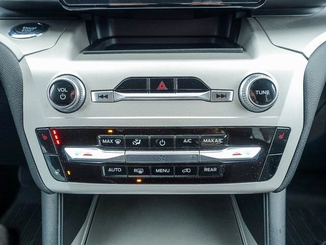 Used 2023 Ford Explorer XLT w/ Equipment Group 202A image 30