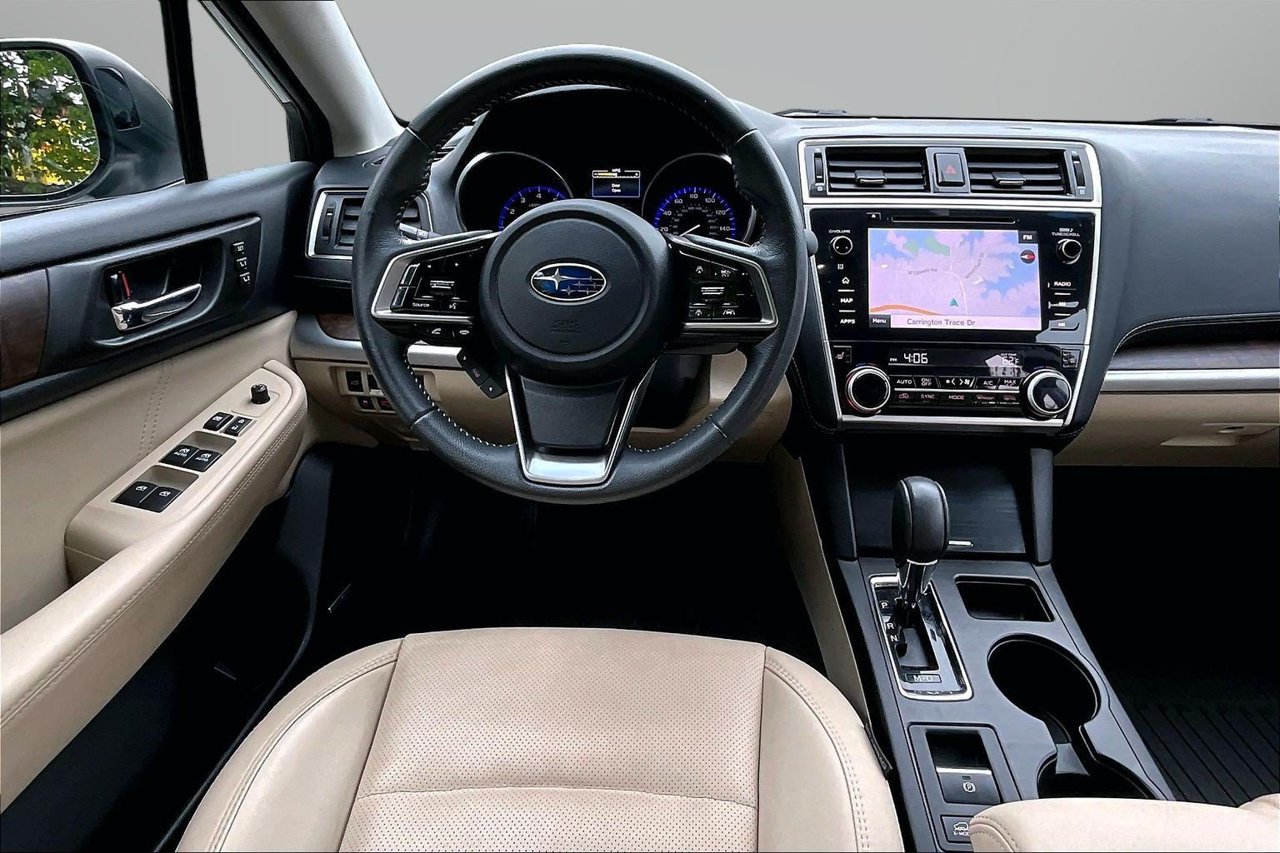 Used 2018 Subaru Outback 3.6R Limited AWD/4WD image 10