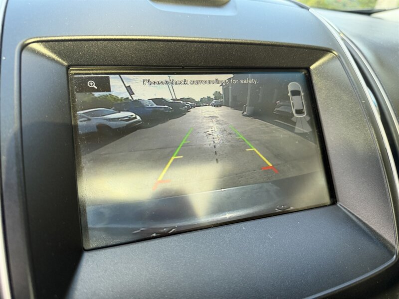 Used 2015 Ford Edge SEL w/ Equipment Group 201A AWD/4WD image 26