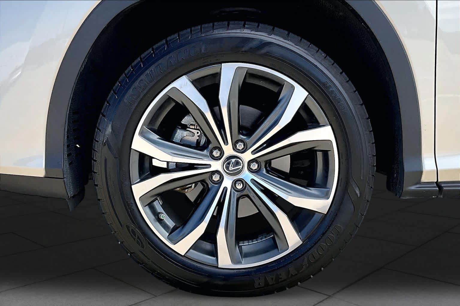 Used 2020 Lexus RX 350 FWD w/ Premium Package image 11