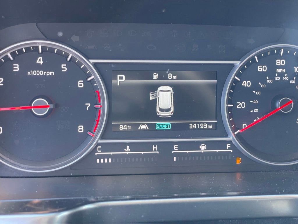 Used 2023 Kia Sorento LX image 18