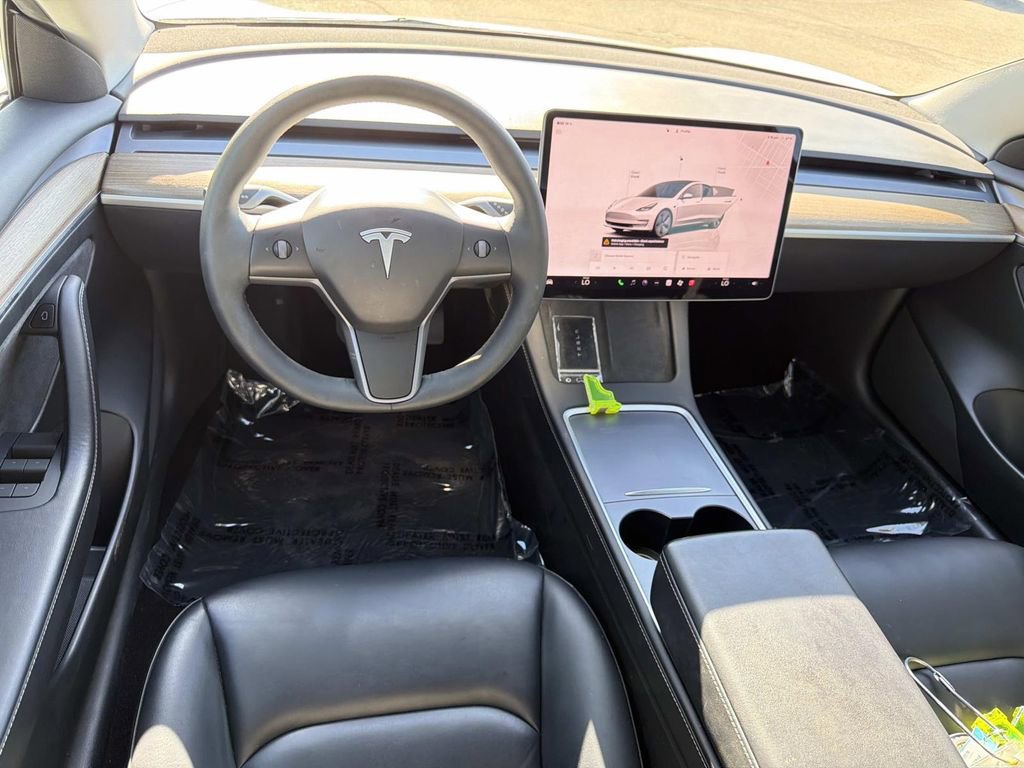 Used 2023 Tesla Model 3 Standard Range RWD image 9