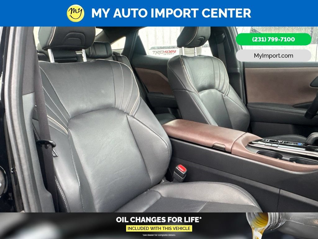 Used 2024 Toyota Crown w/ Advanced Technology Package AWD/4WD image 24