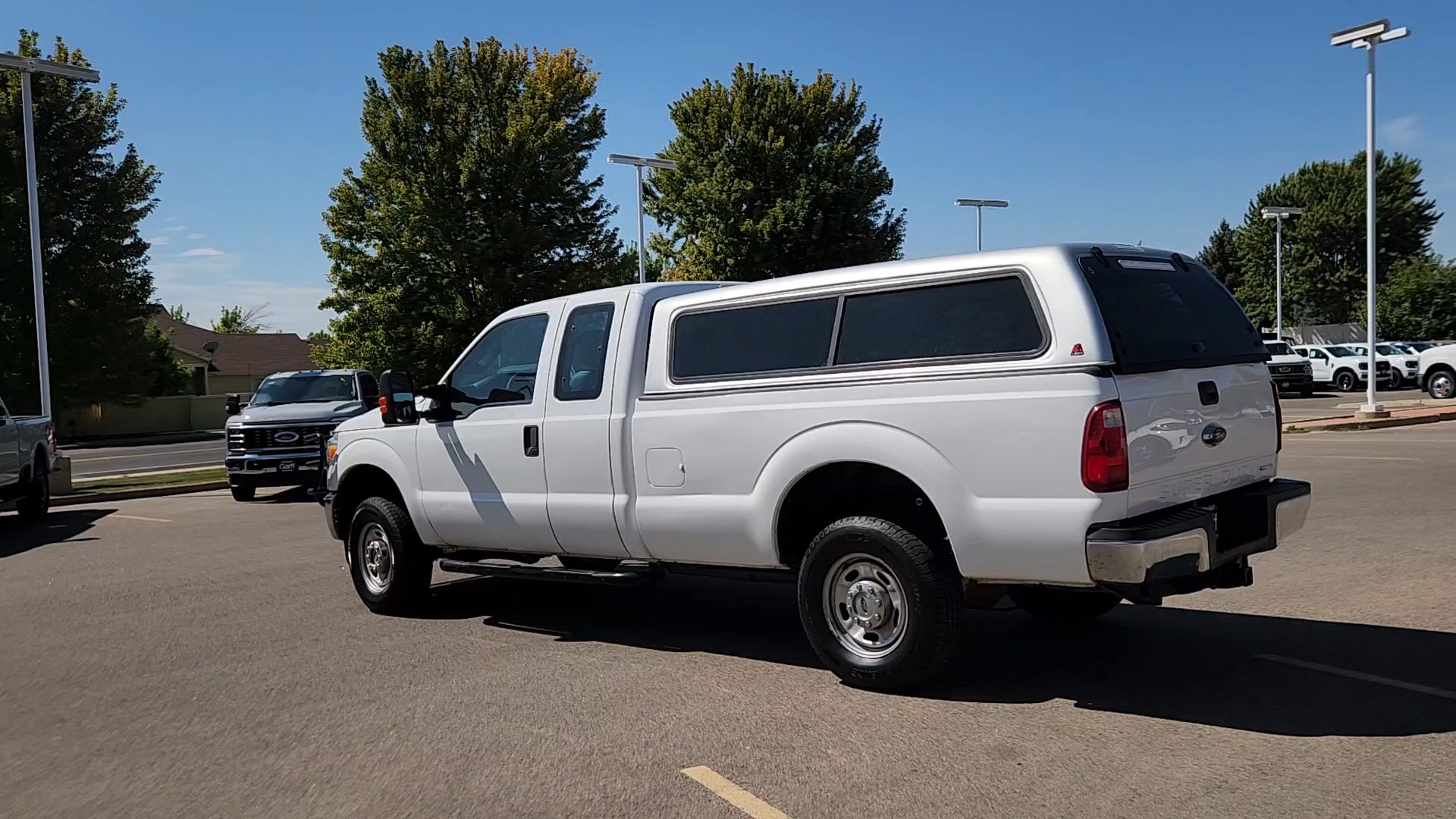 Used 2015 Ford F250 XL w/ Power Equipment Group AWD/4WD image 21