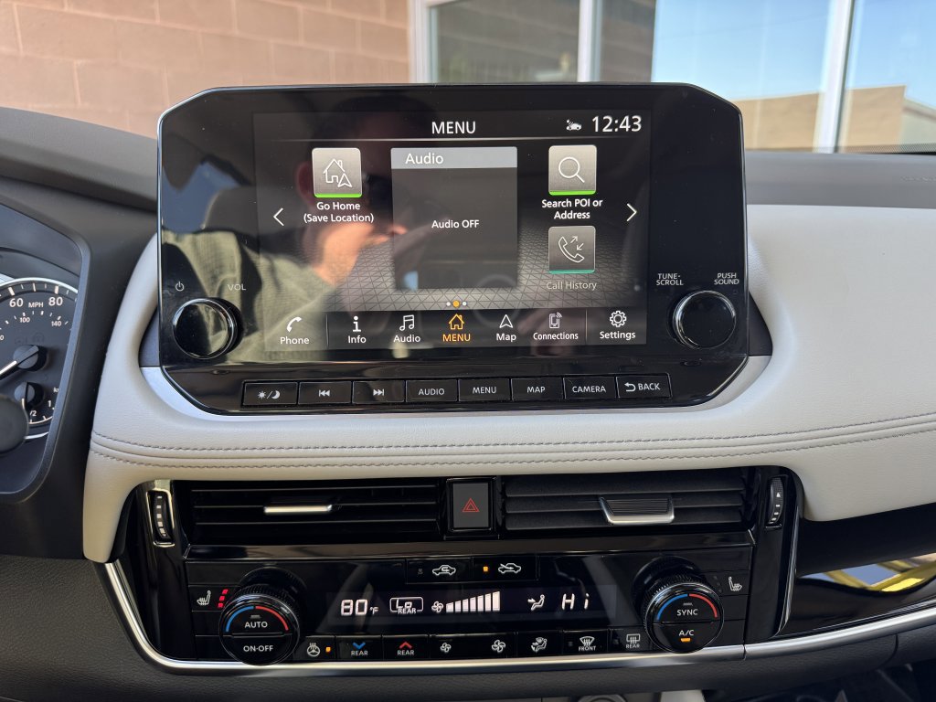 Used 2023 Nissan Rogue SL w/ SL Premium Package FWD image 22
