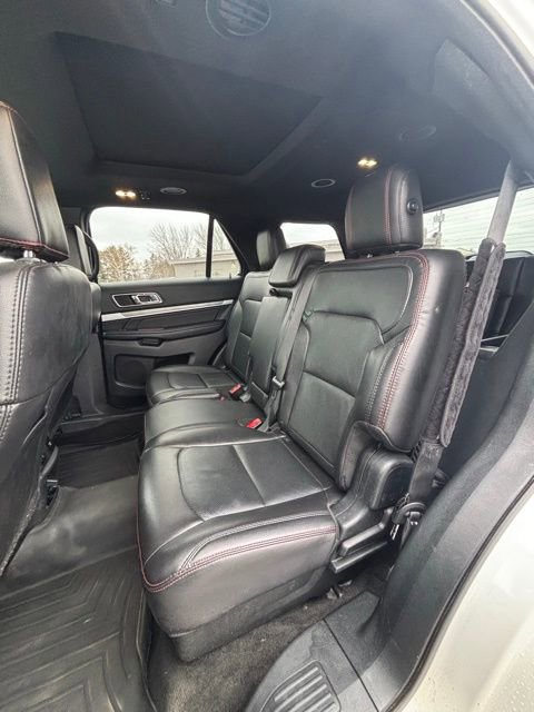 Used 2018 Ford Explorer Sport image 12