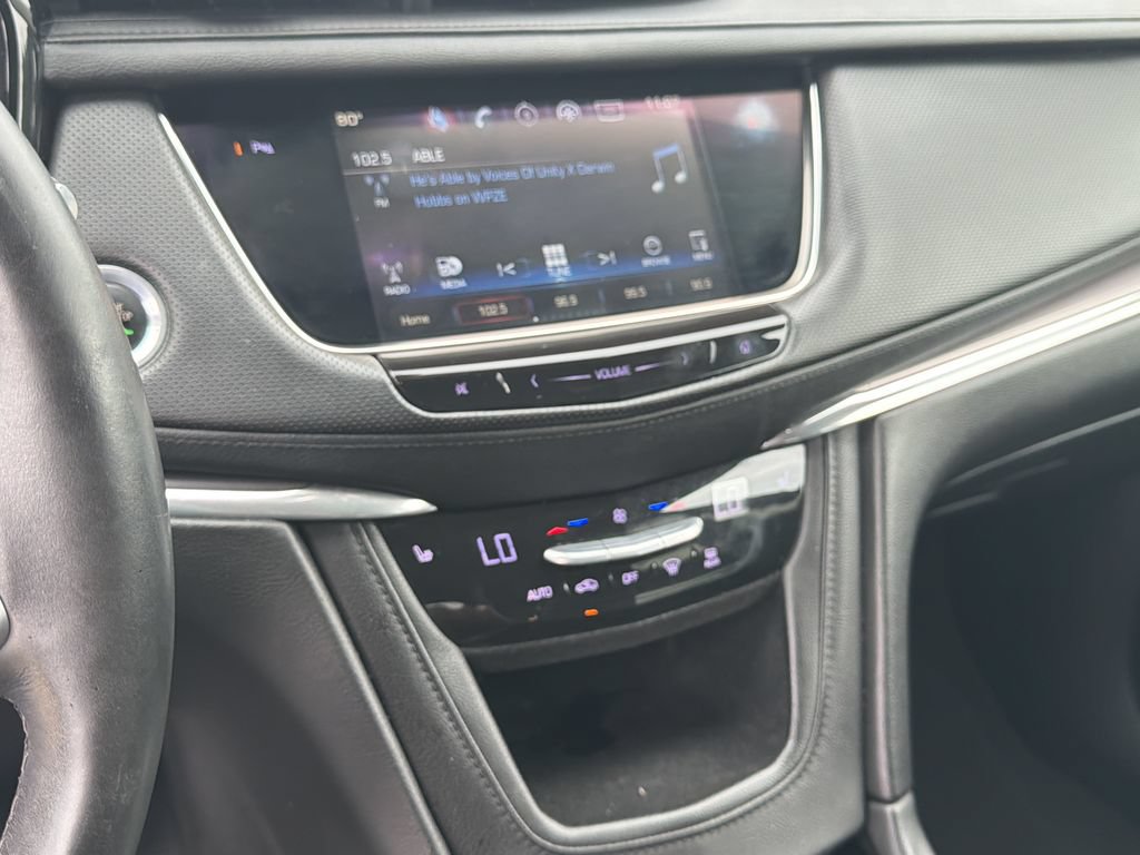 Used 2017 Cadillac XT5 Luxury w/ Driver Awareness Package FWD image 28