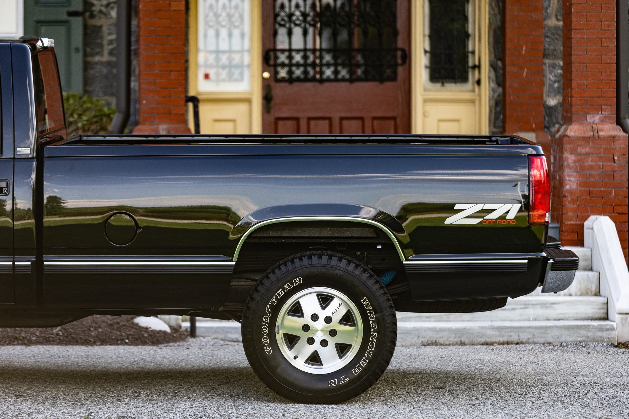 Used 1989 Chevrolet Silverado 1500 4x4 Regular Cab image 28