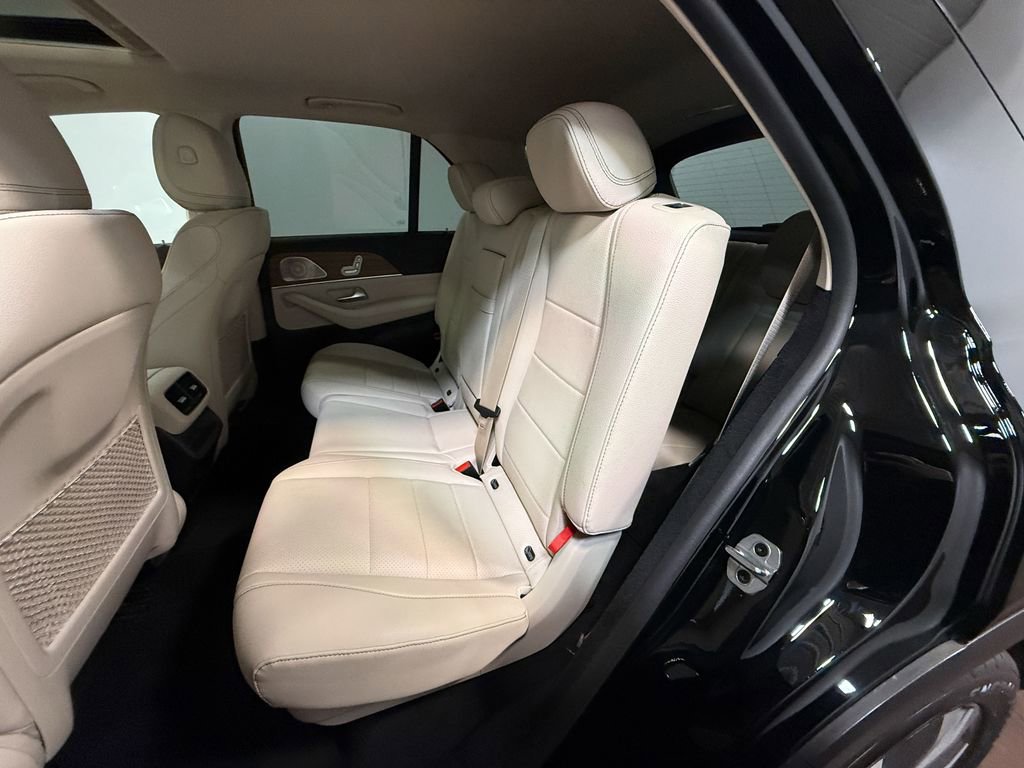 Used 2023 Mercedes-Benz GLE 350 4MATIC w/ 3rd Row Seat Package image 8