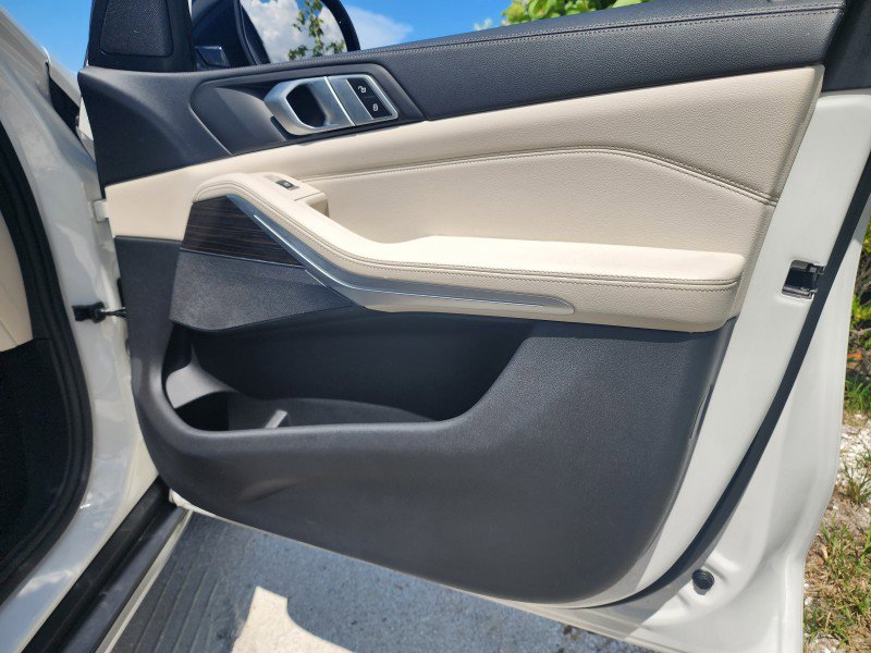 Used 2019 BMW X5 xDrive40i w/ Premium Package 2 image 29