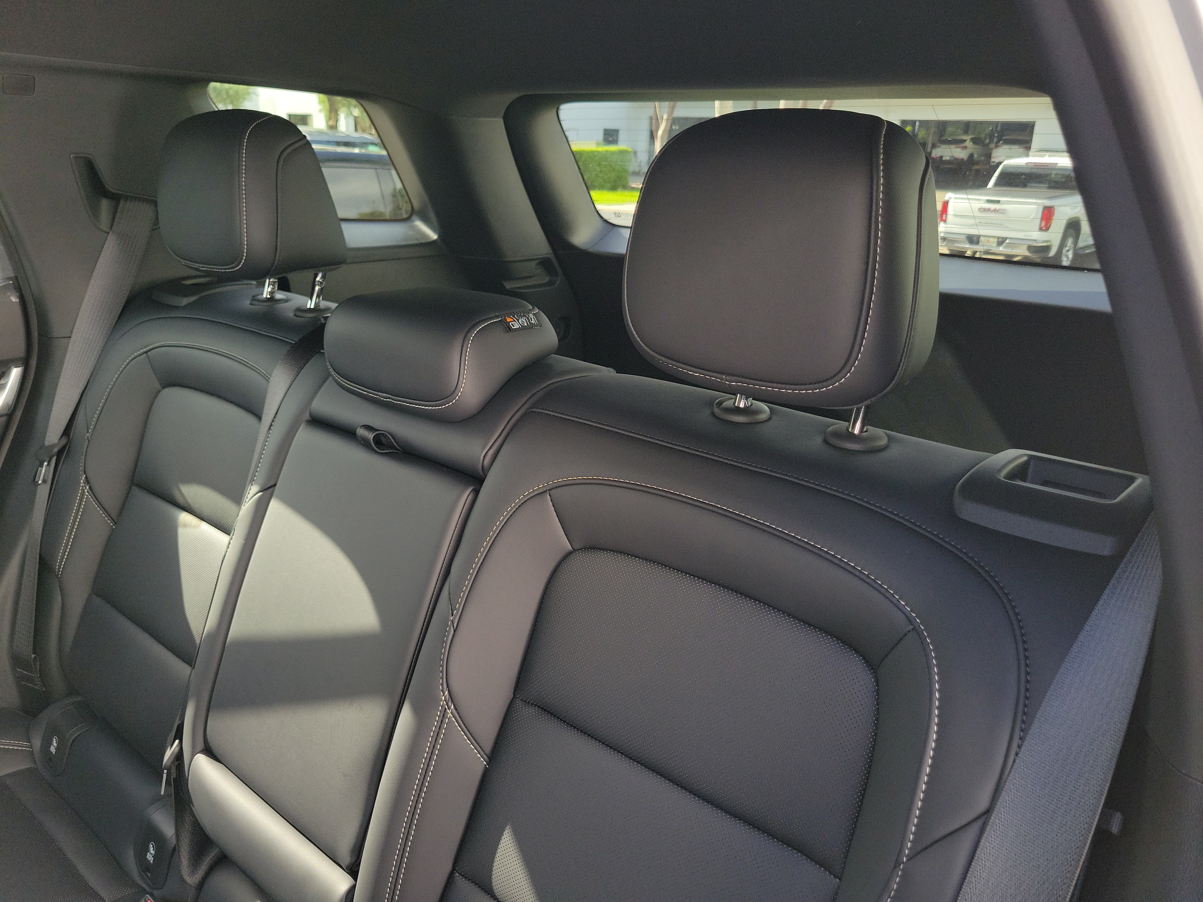 New 2027 GMC Terrain Elevation w/ Elevation Premium Package FWD image 13