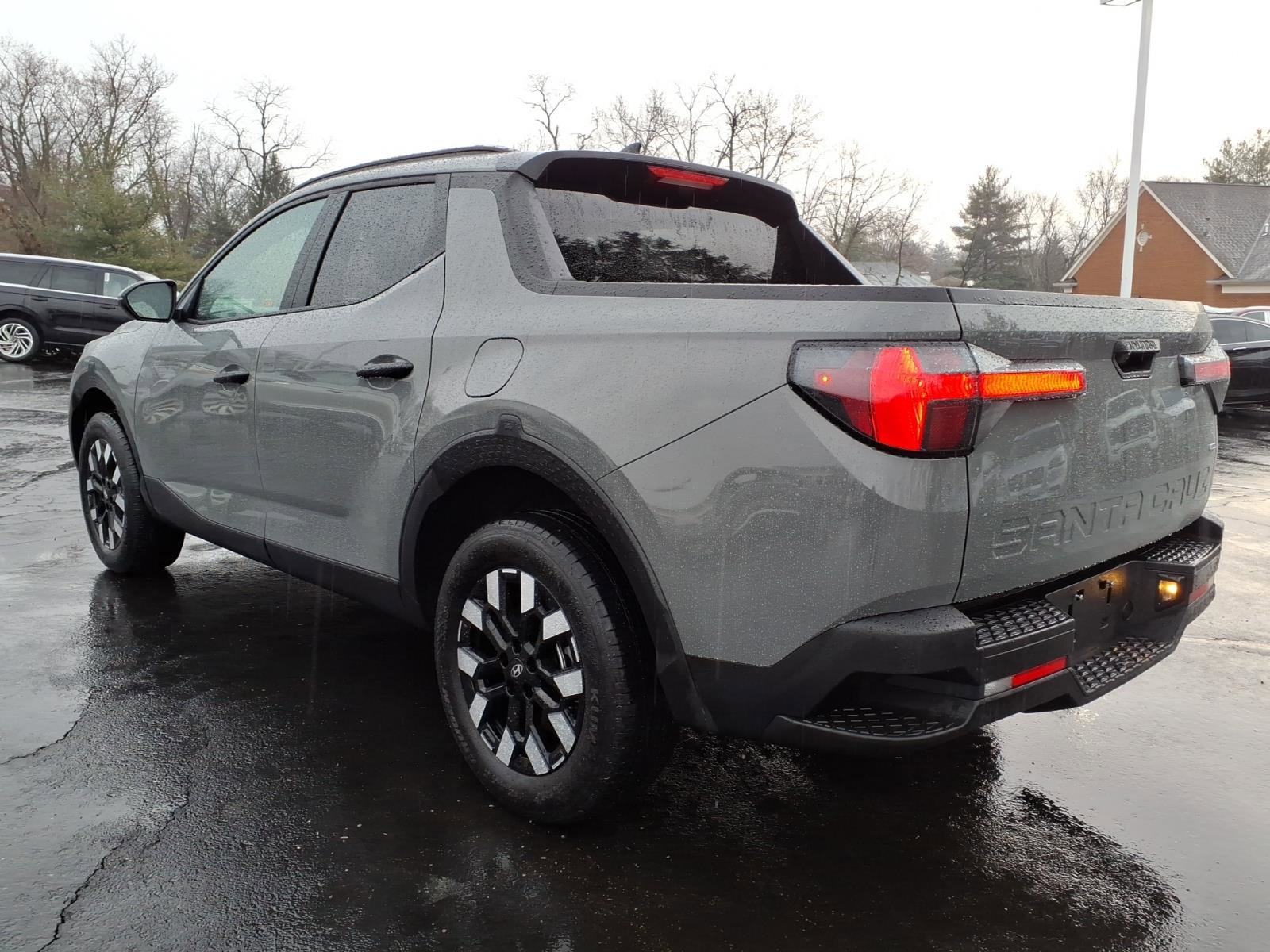 Used 2025 Hyundai Santa Cruz SEL AWD/4WD image 5
