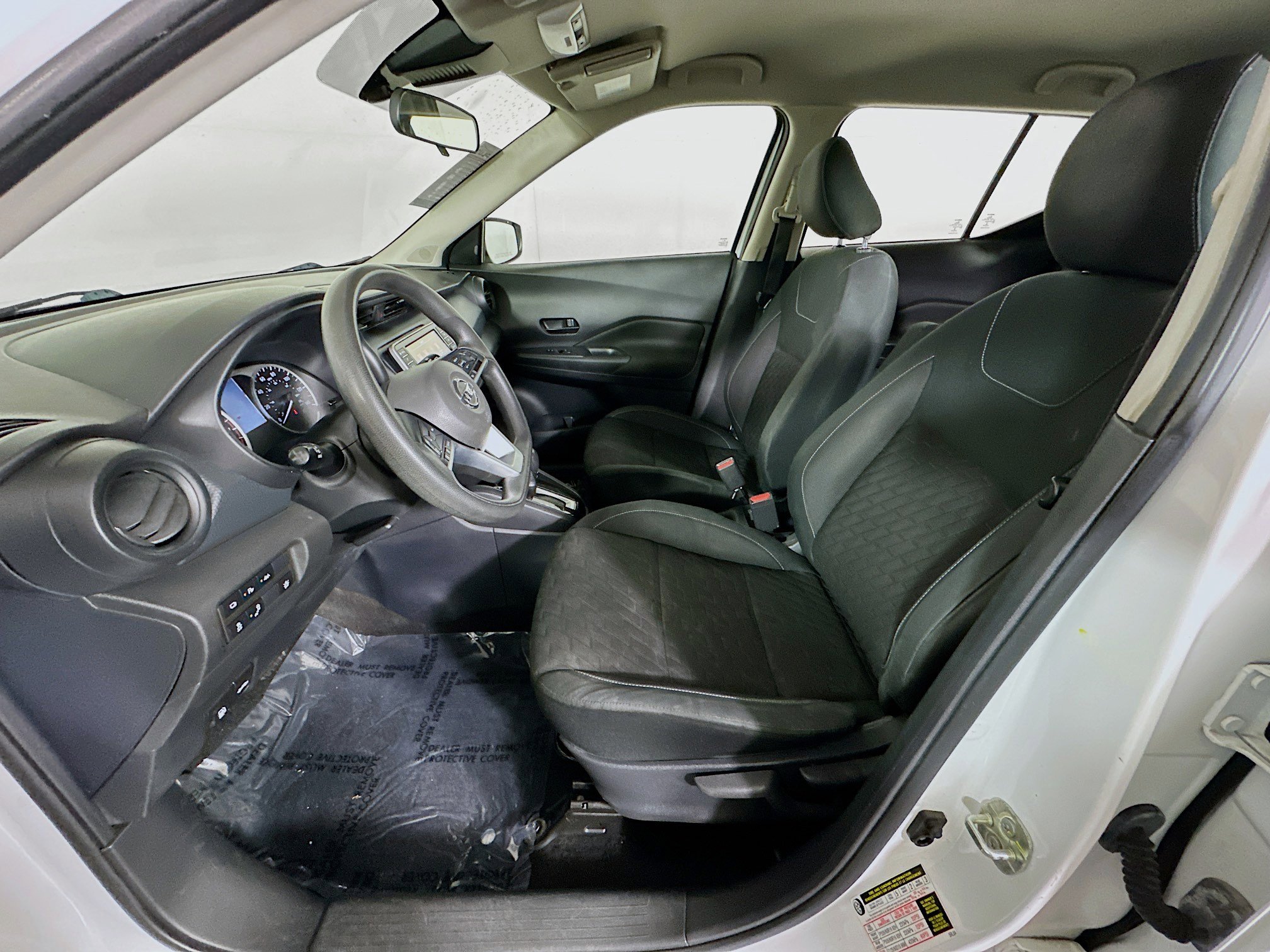 Used 2021 Nissan Kicks S FWD image 12