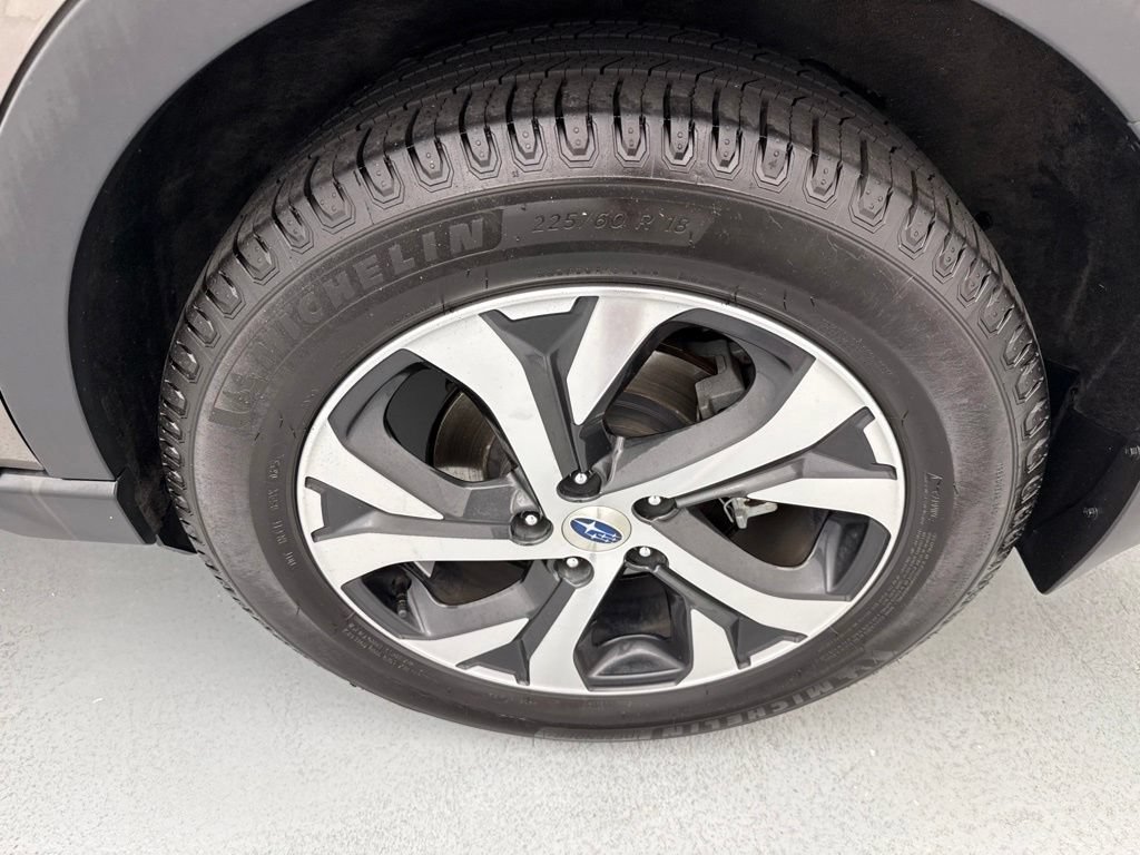 Used 2021 Subaru Outback Limited XT w/ Popular Package #2 AWD/4WD image 6