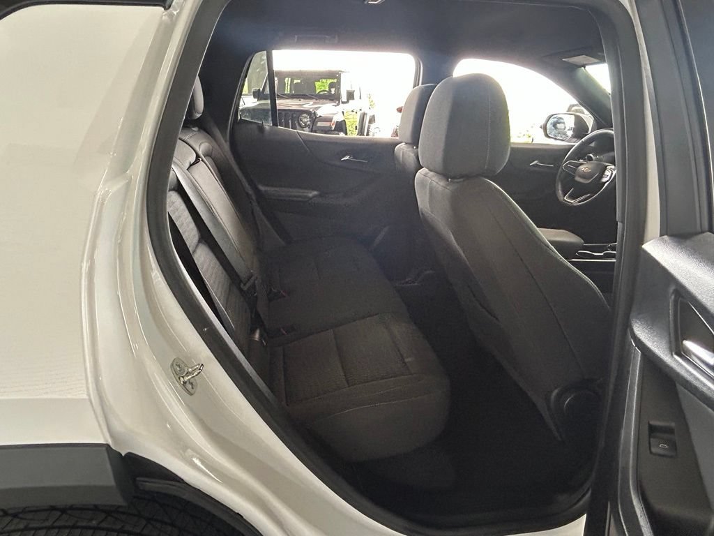 Used 2025 Chevrolet Equinox LT FWD image 38