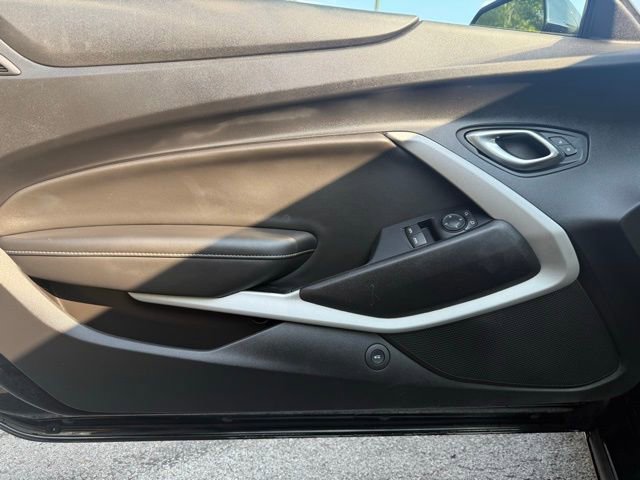 Used 2021 Chevrolet Camaro LT image 8