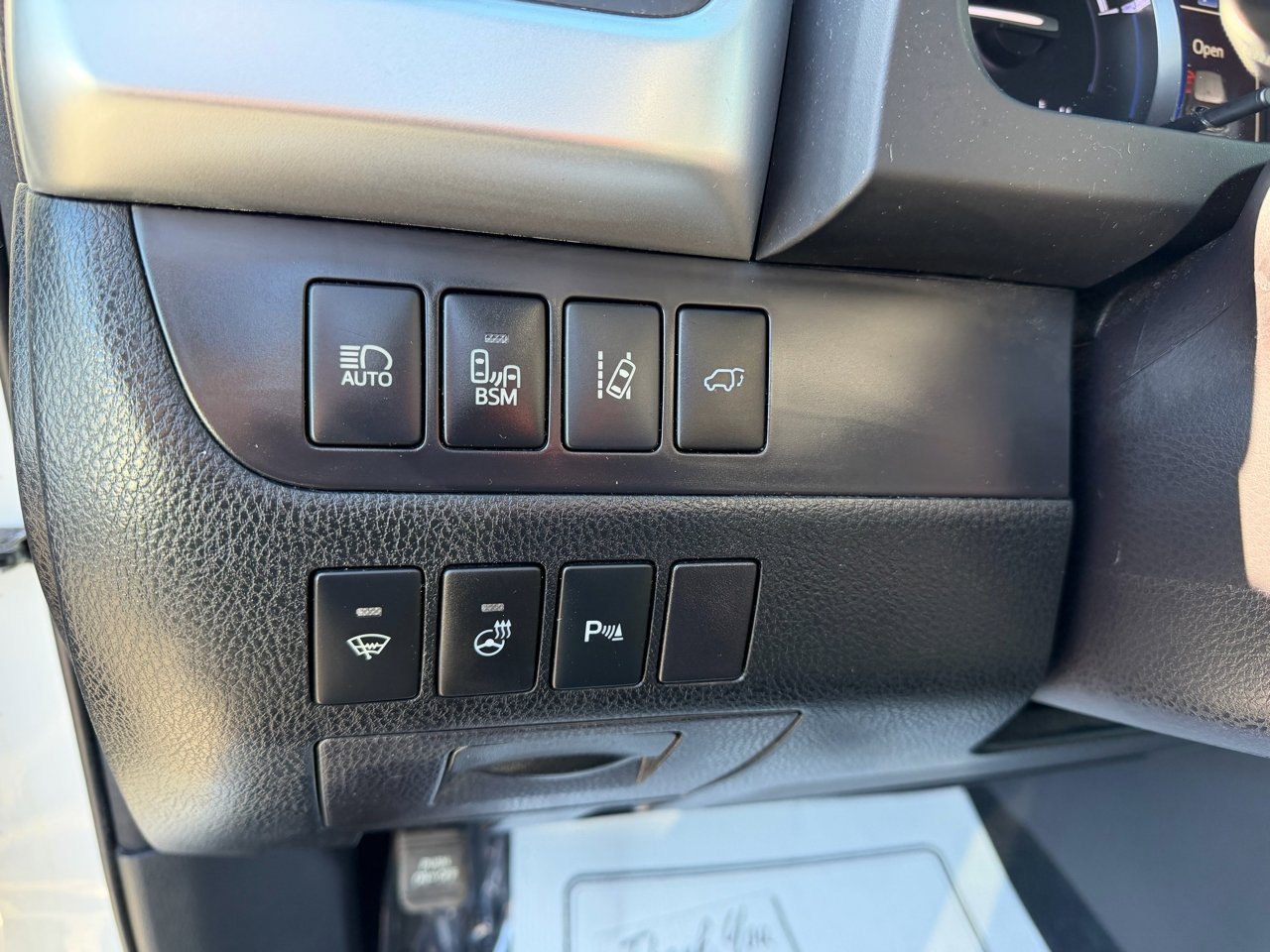 Used 2016 Toyota Highlander Limited image 22