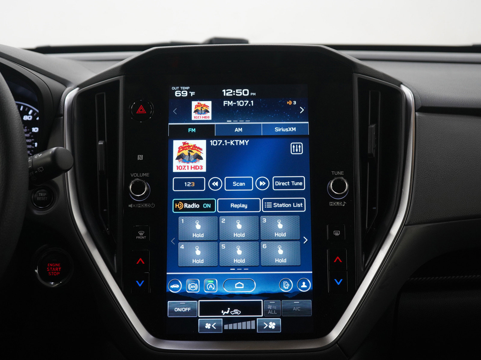 Used 2024 Subaru Crosstrek 2.0i Premium w/ Popular Package #4 image 15