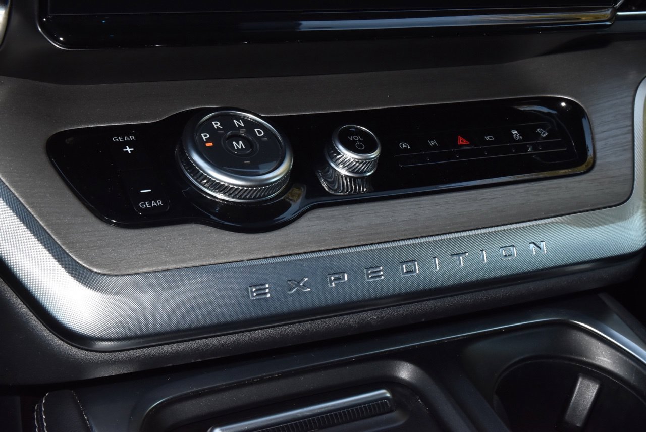 Used 2025 Ford Expedition Max Platinum AWD/4WD image 30