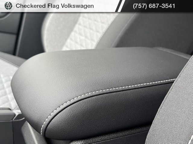 New 2025 Volkswagen Tiguan S image 38