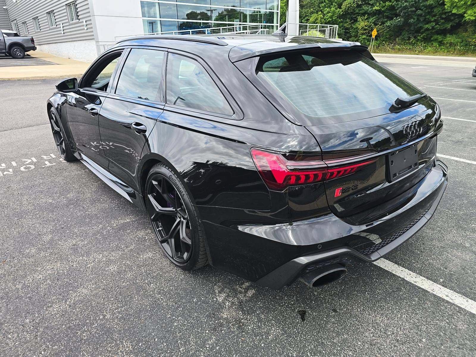 Used 2024 Audi RS 6 performance AWD/4WD image 3