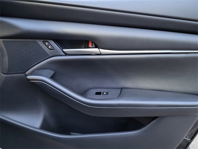 Used 2023 MAZDA MAZDA3 s image 18