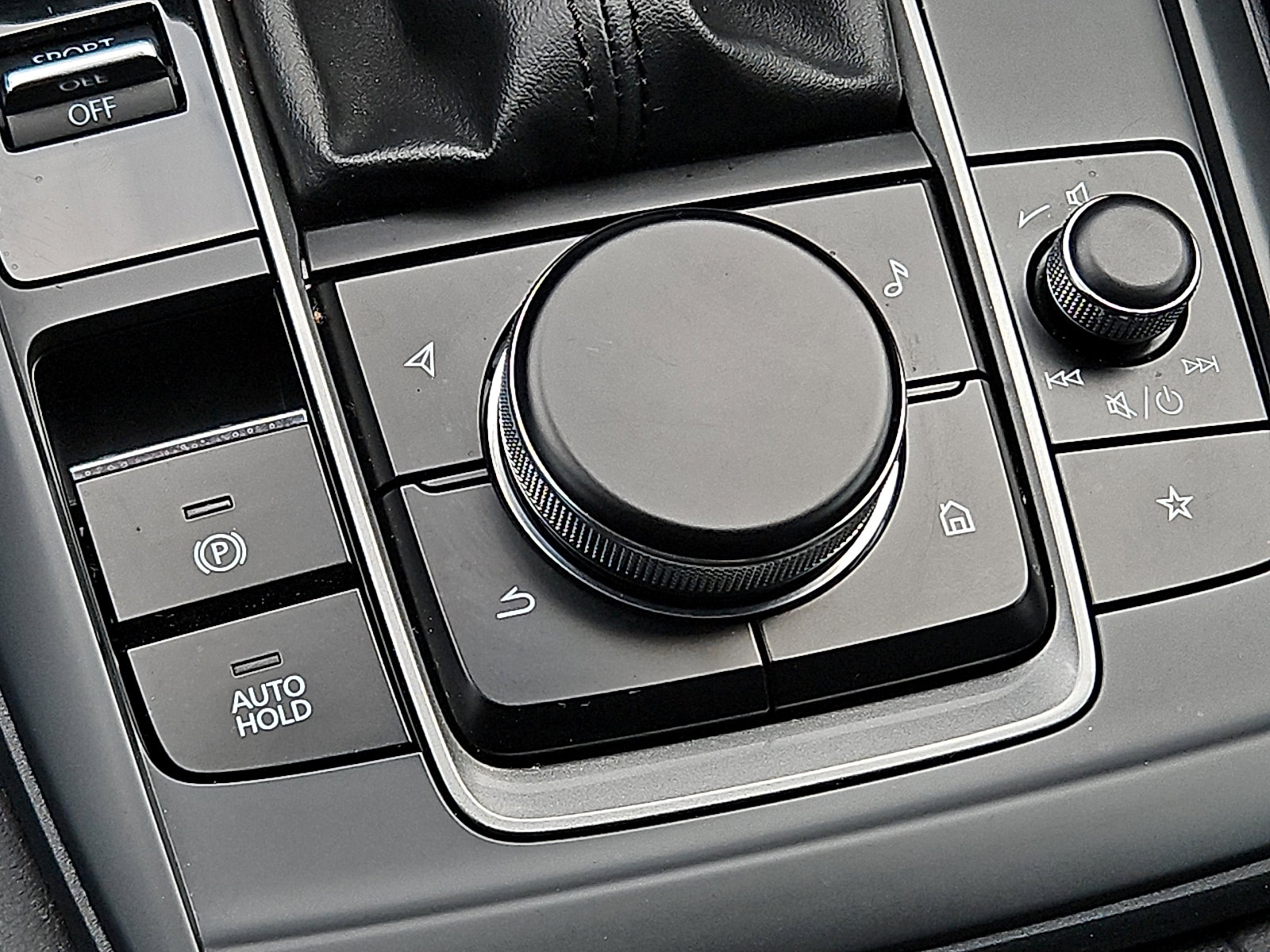 Certified 2022 MAZDA CX-30 AWD 2.5 S w/ Select Package image 24