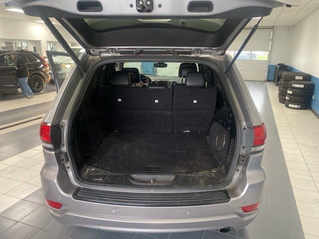 Used 2017 Jeep Grand Cherokee Altitude AWD/4WD image 15