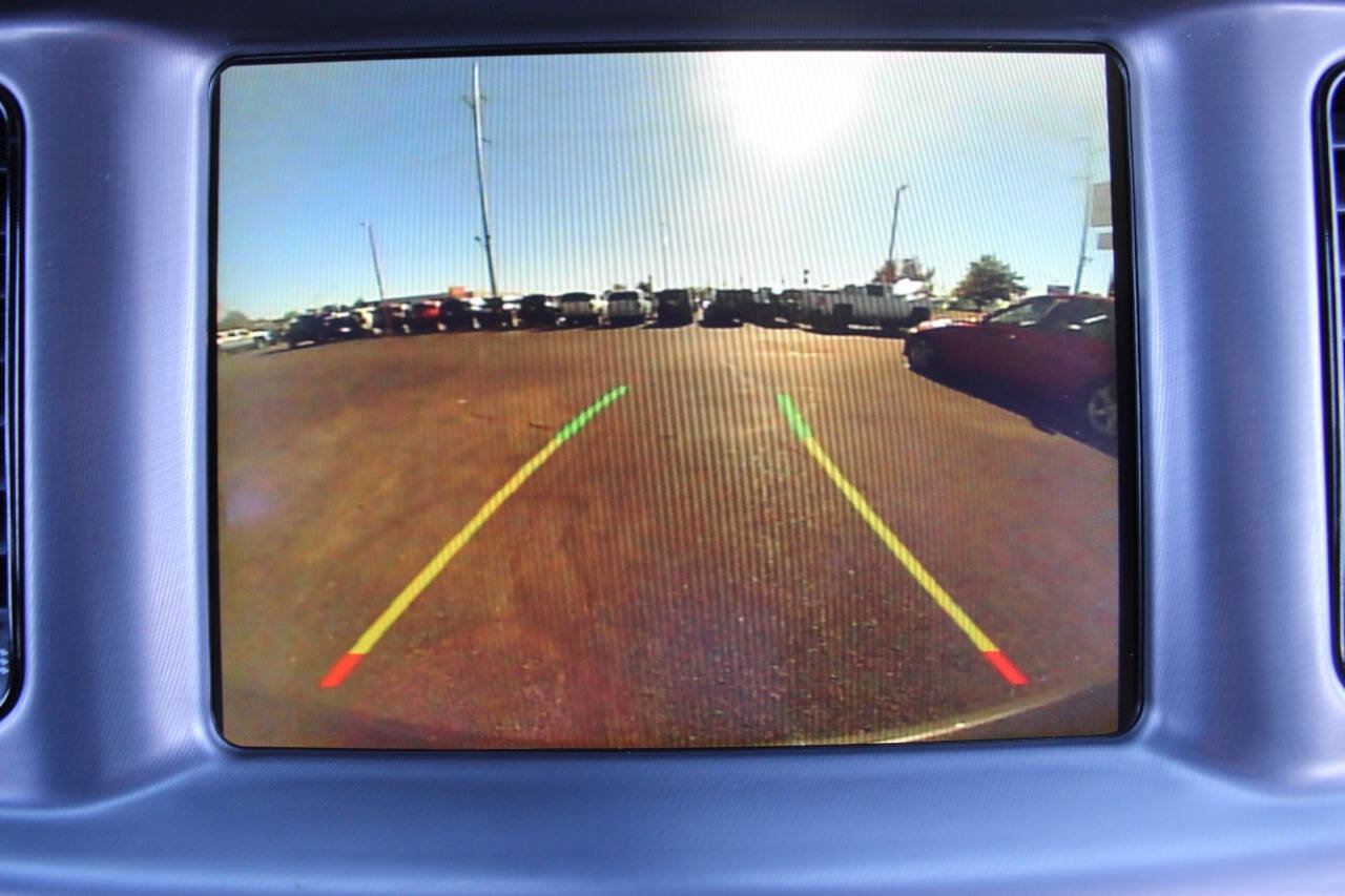 Used 2023 Dodge Charger SXT w/ Blacktop Package image 19