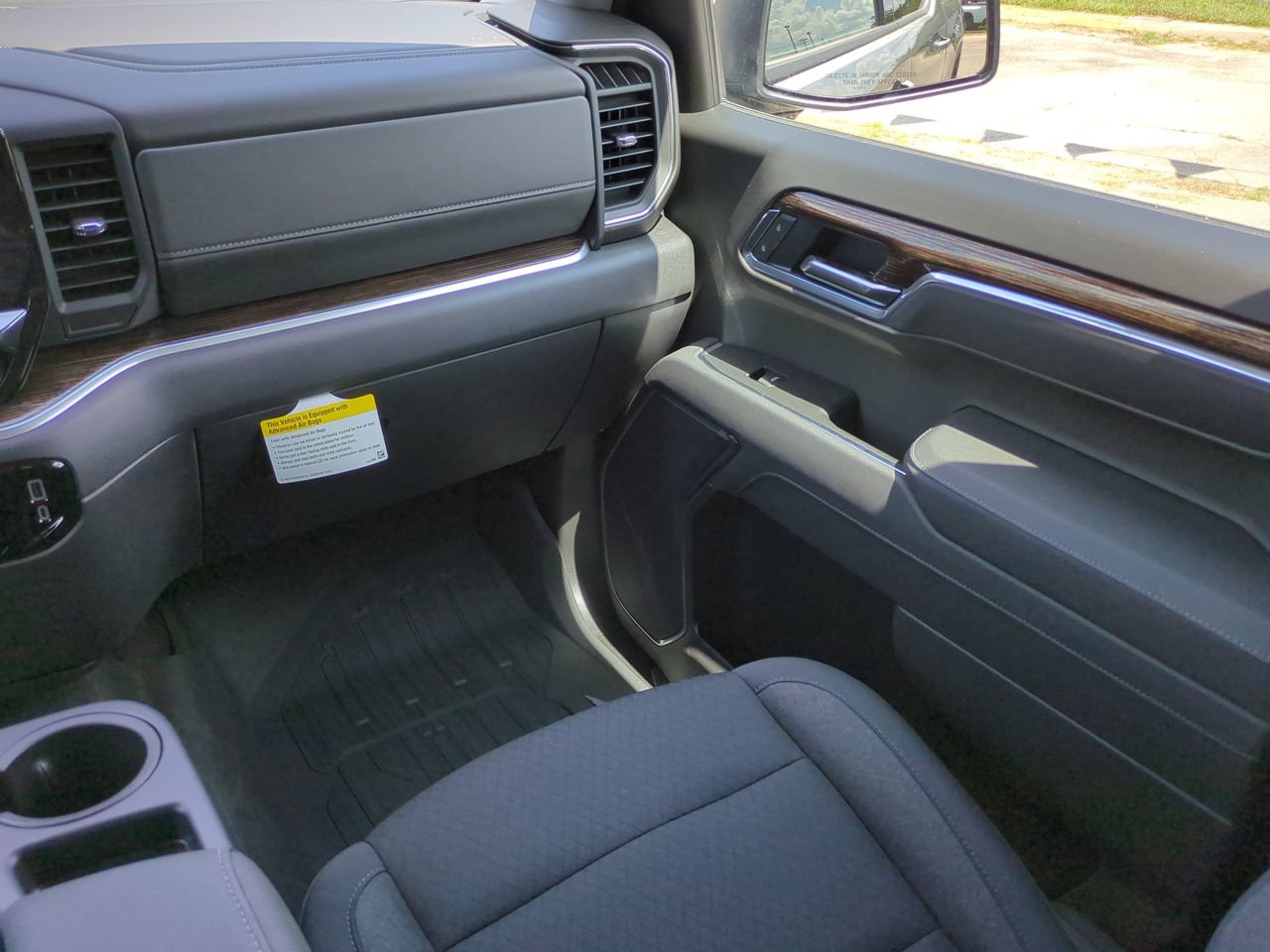 New 2026 GMC Sierra 1500 Elevation w/ Elevation Select Package AWD/4WD image 17