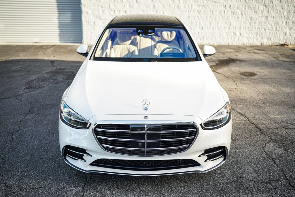 Used 2022 Mercedes-Benz S 500 4MATIC w/ AMG Line Package image 5
