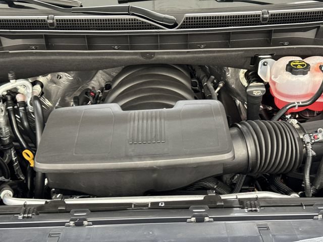 New 2026 GMC Yukon XL AT4 w/ LPO, Floor Liner Package AWD/4WD image 30