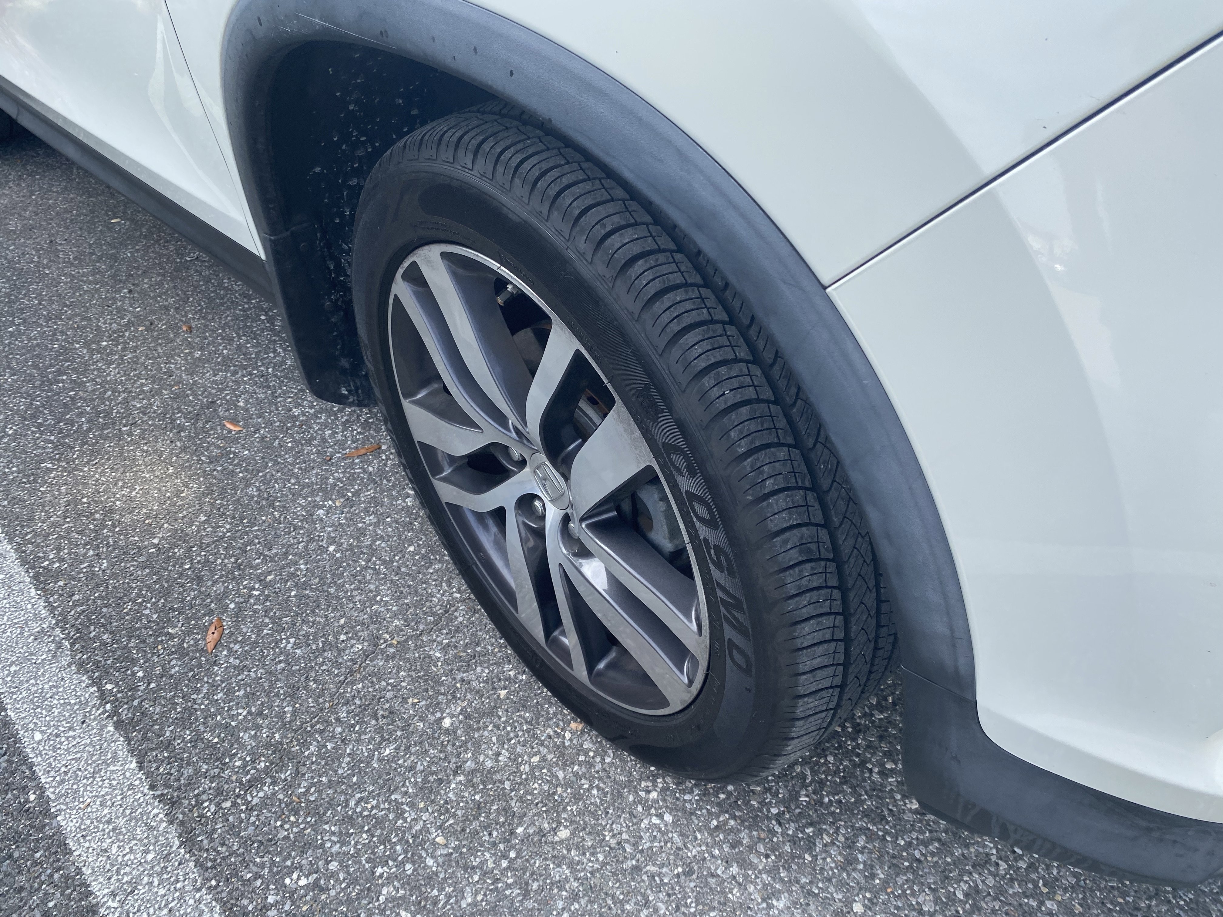 Used 2016 Honda Pilot Touring image 17
