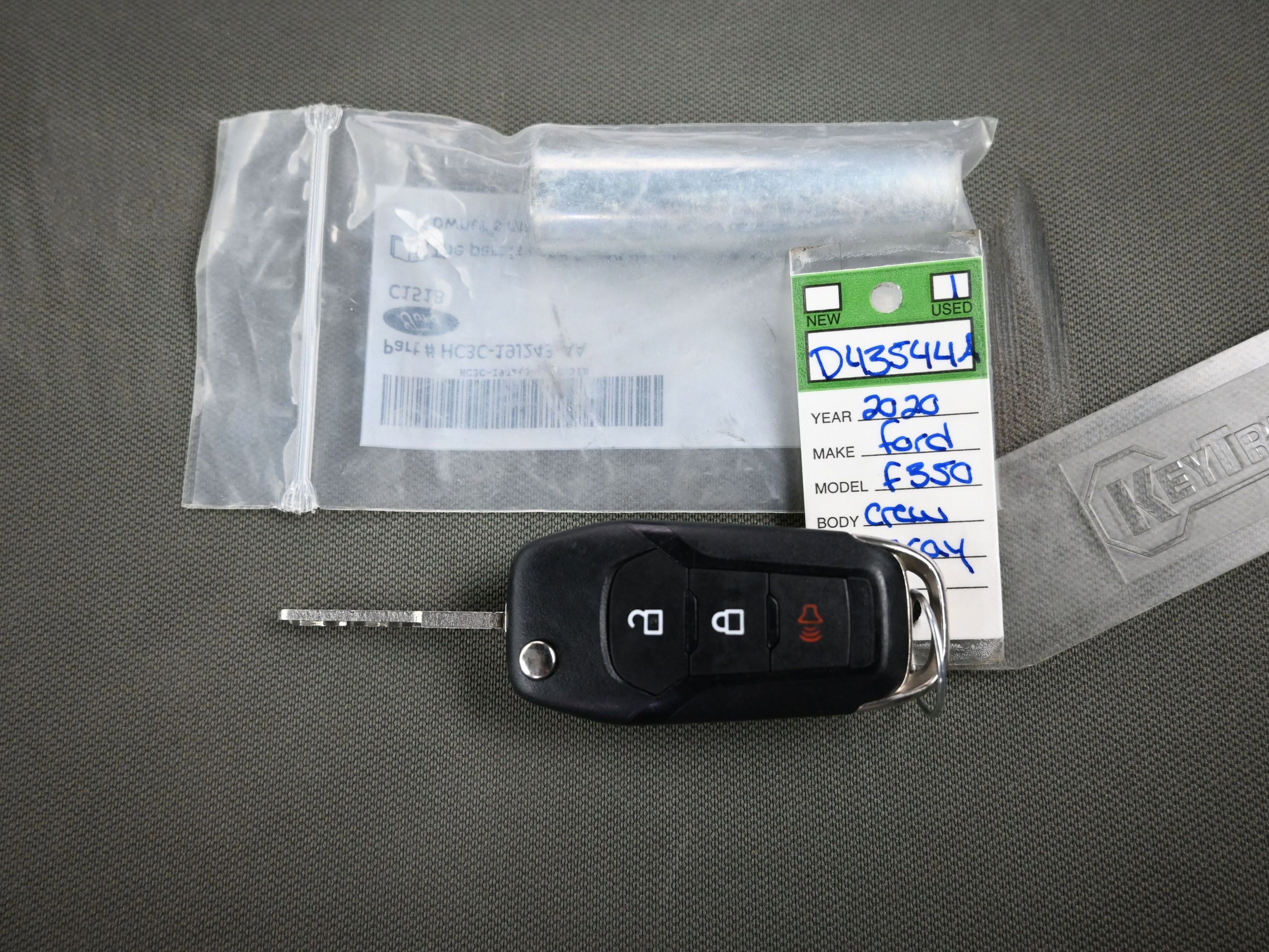 Used 2020 Ford F350 XL w/ STX Appearance Package AWD/4WD image 17