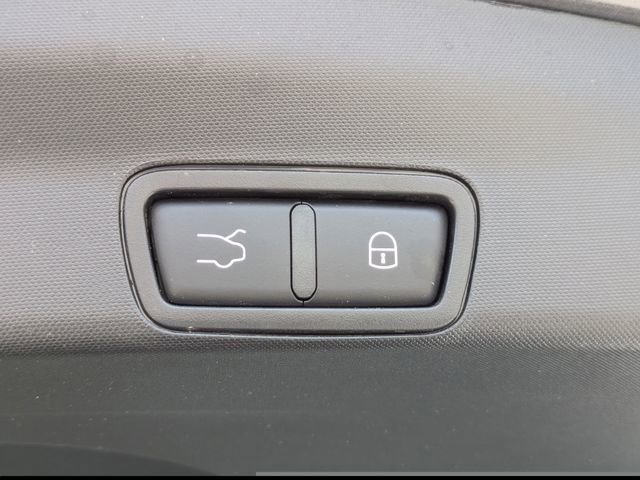 Used 2024 Alfa Romeo Stelvio Quadrifoglio image 15