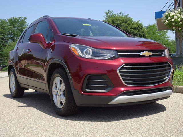 Used 2017 Chevrolet Trax LT w/ LT Convenience Package FWD image 25