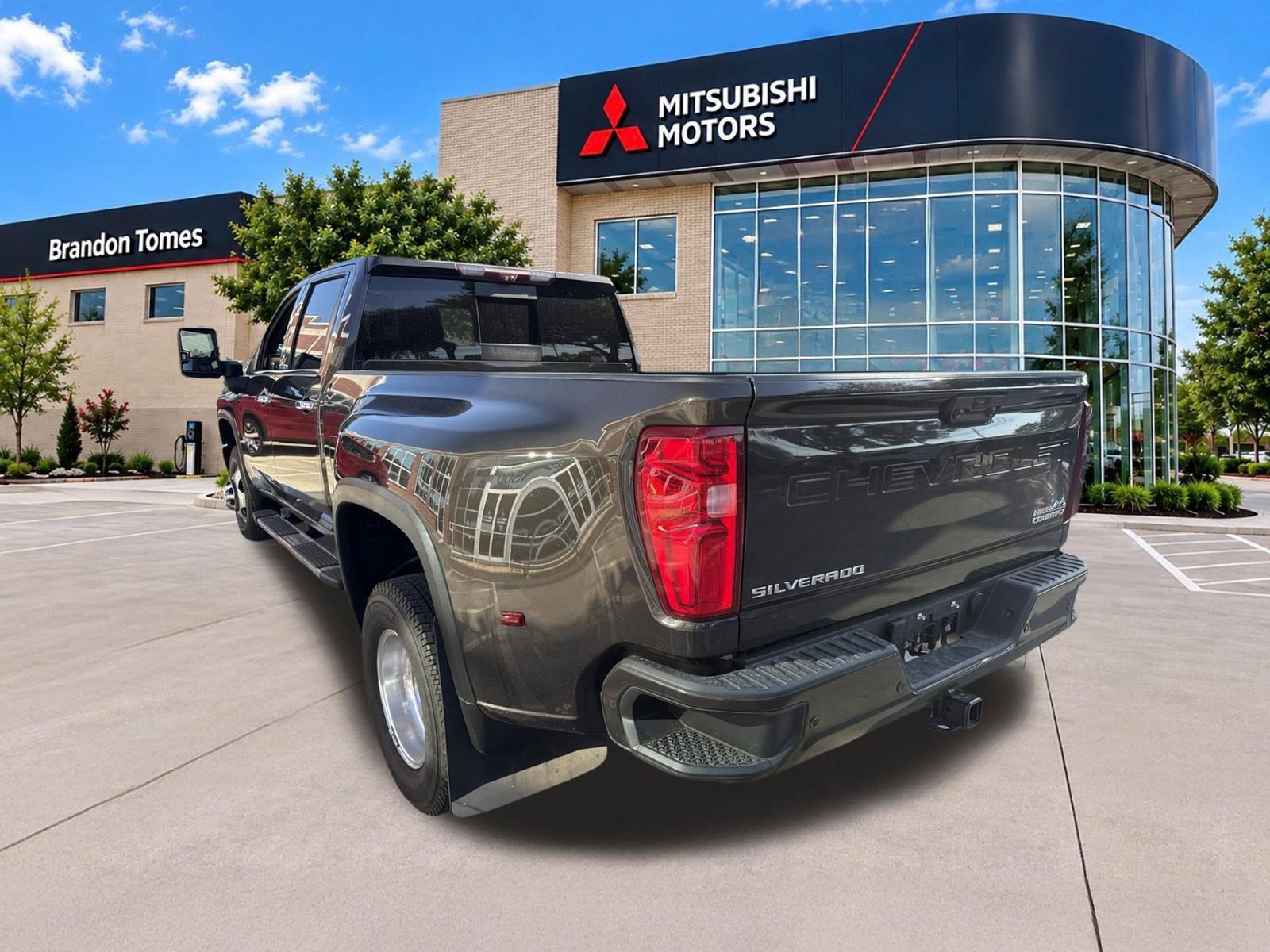 Used 2021 Chevrolet Silverado 3500 High Country AWD/4WD image 6