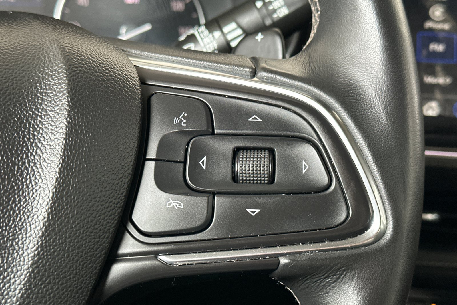 Certified 2023 Buick Envision Preferred w/ Sport Touring Package AWD/4WD image 32