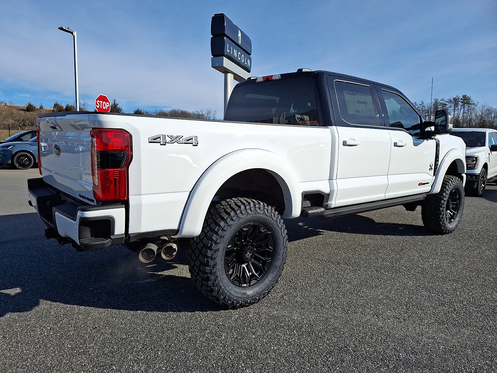 New 2026 Ford F250 XLT w/ XLT Premium Package image 4